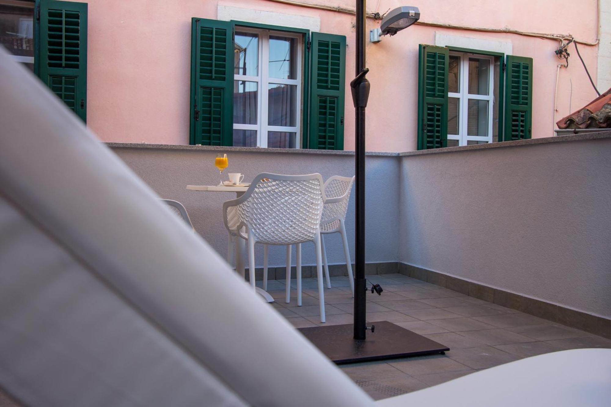 سبليت Lux Apartment Arija المظهر الخارجي الصورة